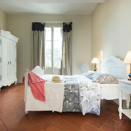 Saint-thibery Sleeps 9 Pool Wifi Villa Saint-Thibéry