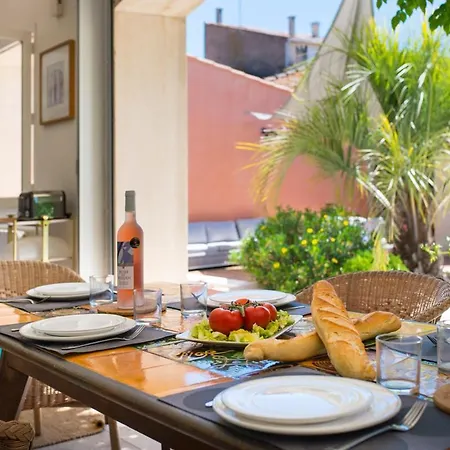 Saint-thibery Sleeps 9 Pool Wifi Villa Saint-Thibéry