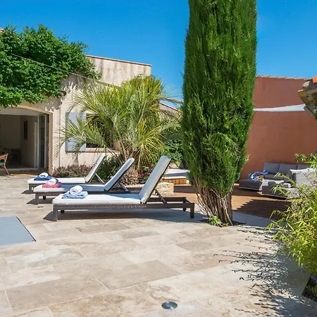 Saint-thibery Sleeps 9 Pool Wifi Saint-Thibéry