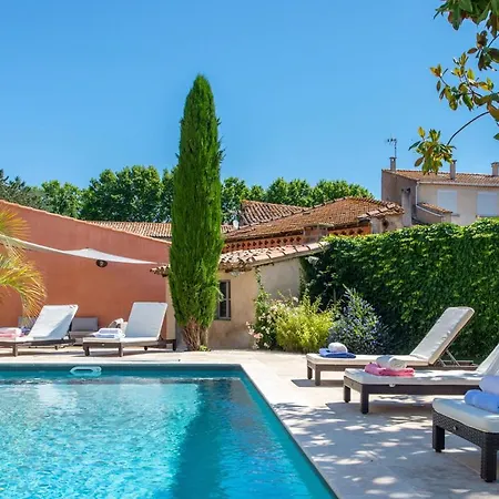 Villa Saint-thibery Sleeps 9 Pool Wifi Saint-Thibéry