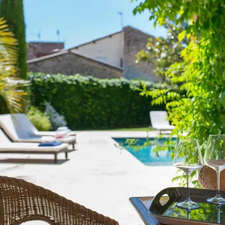 Saint-thibery Sleeps 9 Pool Wifi Villa Saint-Thibéry