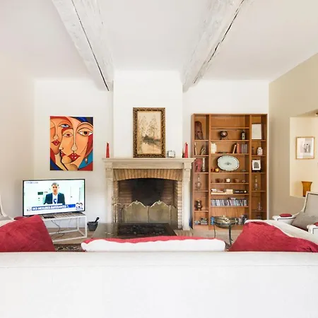 Villa Saint-thibery Sleeps 9 Pool Wifi